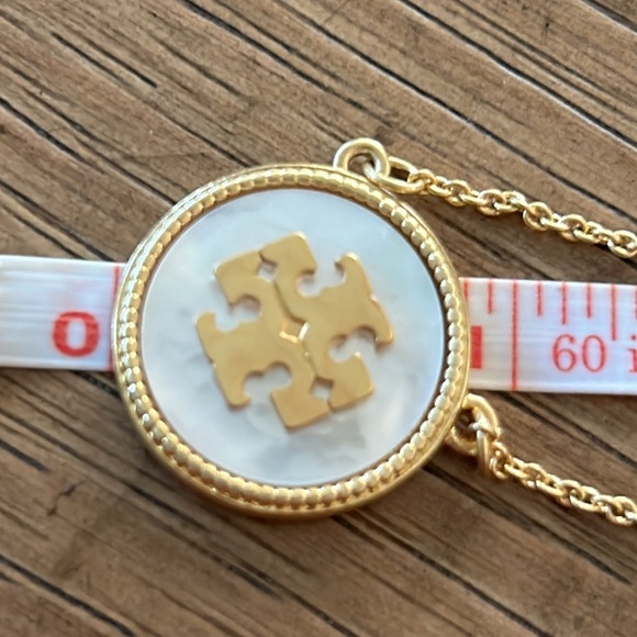 Tory Burch Mother of Pearl Logo Medallion Necklace - Picture 10 of 10